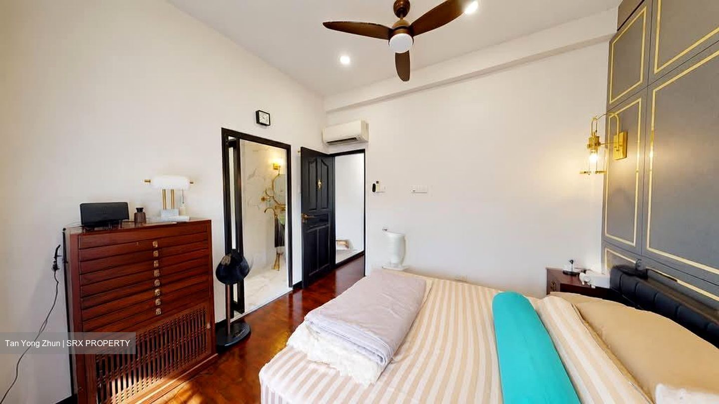 Sembawang Hills Estate (D20), Terrace #593527471